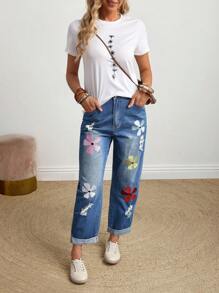EMERY ROSE Women's Casual Everyday Floral Embroidery Distressed Washed Denim Jeans - Blue - View 7