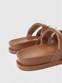 HighSole Sandálias de Verão de Novo Estilo, Chinelos Planos Versáteis e na Moda para Mulheres