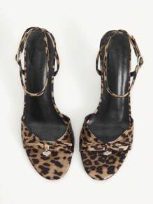 CUCCOO SZL 女士豹纹水钻心形装饰 8.8 厘米高跟圆头时尚优雅高跟凉鞋