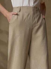MOTF PREMIUM Pantalones con bolsillos sesgados y detalles de strass - Caqui - Ver 7