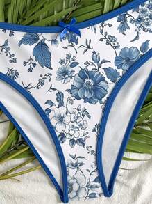 SHEIN Teen Girls' Floral Print Halter Neck Stitch Bathing Suit Sets / Bikini Sets, Blue & White Beach Vacation, Summer Beachwear