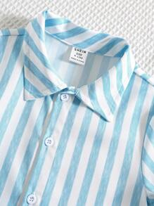 SHEIN Camisa de manga corta con estampado de cuadros casual, linda y divertida para niño/niña, adecuada para primavera, verano y vacaciones