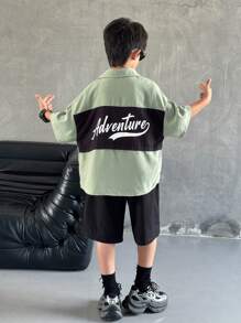 SHEIN 2 件套青少年男童休闲纯色 Polo 领刺绣宽松短袖衬衫和梭织短裤套装，黑白相间，适合通勤、上学、日常休闲、旅行、运动、春夏秋冬 - 黑色 - 查看 4