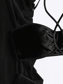 Swim Vcay 夏季海滩单色比基尼套装交叉吊带无钢圈文胸上衣和高腰比基尼下装和网眼罩裤 3 件套比基尼 - 黑色 - 查看 6