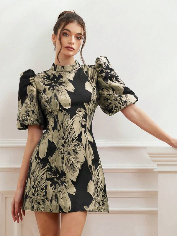 Aveloria Rosie 时尚高端撞色黑色底色和玫瑰红提花精致法式夫人精致泡泡袖腰部收紧简约女式短袖迷你连衣裙波西米亚风度假时尚风格适合夏季春秋季