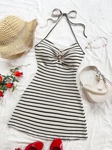 Soleia Váy ngắn hở lưng buộc dây cổ chữ V gợi cảm đi nghỉ mát có nút trang trí hình sao biển kim loại, vải có họa tiết hình chữ A, thích hợp cho ngày lễ, hẹn hò, trà chiều, kỳ nghỉ, lễ hội âm nhạc, phong cách Boho - Đen và trắng - Xem 5