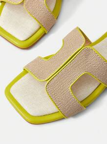 MOTF PREMIUM SQUARE TOE CONTRAST TRIM FLAT SANDALS