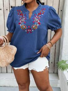 Slaydiva Plus Size Denim Blouse, Casual Short Sleeve Embroidered Loose Fit Blue