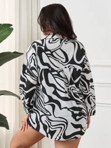 RueChic Plus Cottnline Button-Down Shirt With All-Over Print - Black and White - View 2