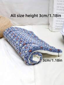 1pc Warm Anti-Fouling Fleece Pet Bed Mat, Applicable For Large, Medium And Small Pets, All Seasons - Multicolor - View 3