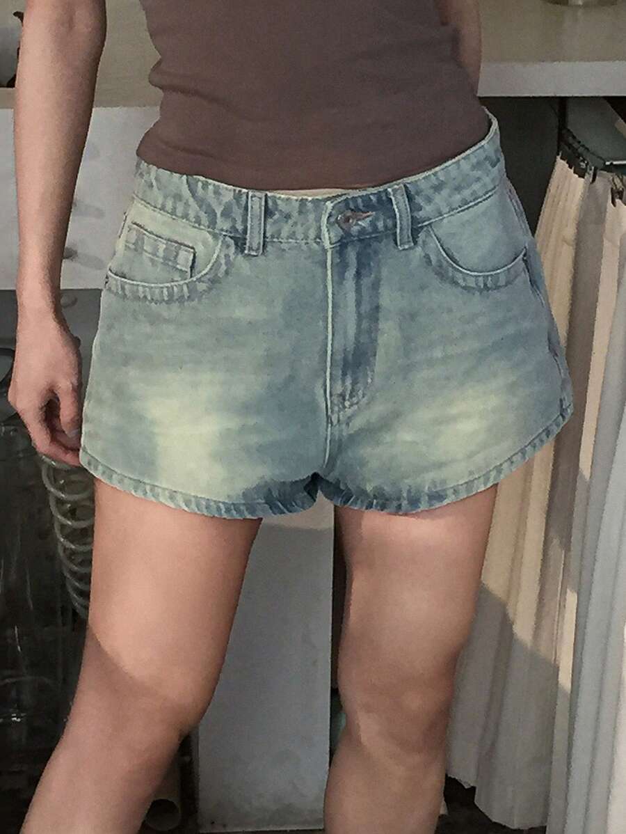 SHEIN ICON Shorts in jeans estivi casual da donna con tasche oblique lavati