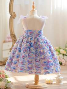 SHEIN 年轻女孩 3D 玫瑰花蝴蝶结装饰无袖吊带 A 字连衣裙，适合派对、节日和生日穿着 - 淡紫色 - 查看 2