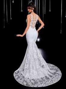 Glamrae 优雅奢华刺绣蕾丝贴花拼接弹力针织性感V领露背鱼尾婚纱，适合婚礼、毕业典礼、情人节等场合。 - 米色 - 查看 2