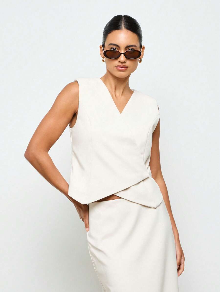 AiiRZ Asymmetric Sleeveless Waistcoat