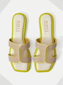 MOTF PREMIUM SQUARE TOE CONTRAST TRIM FLAT SANDALS