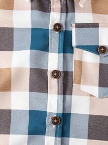 SHEIN 年輕男孩格紋印花翻蓋口袋襯衫