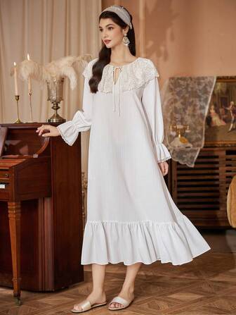 女士优雅纯色蕾丝拼接大腿睡袍娃娃装奢华家居服，适合秋季