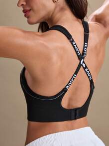 SHEIN Dewbera 1 pieza Sujetador deportivo de secado regular, diseño de color en contraste, tirantes ajustables, negro y blanco básico, sin costuras, para yoga/fitness - Multicolor - Ver 2