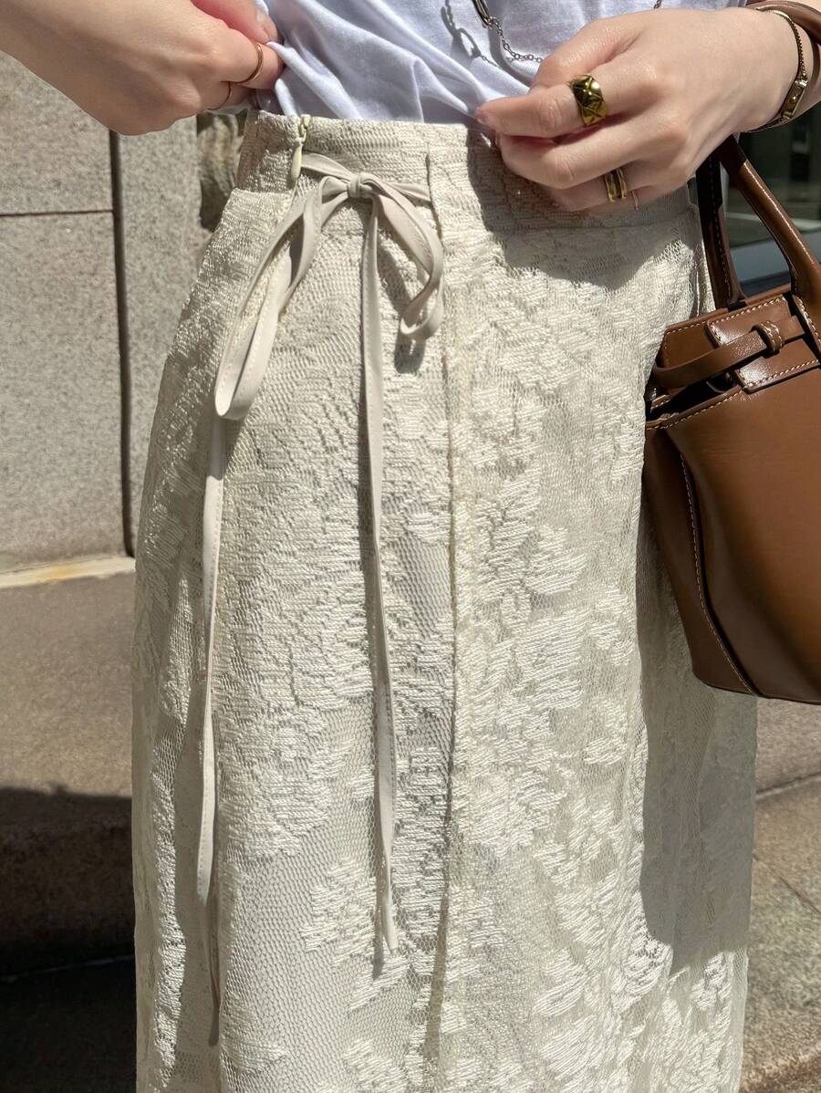 FRIFUL 女士花卉提花侧系带裹身裙 秋季半身裙 - 杏色 - 查看 1