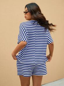 Elaquor Plus Size 2 Pieces Set Striped Short Sleeve Round Neck T-Shirt And Shorts, Fashionable For Summer,Business Casual Woman