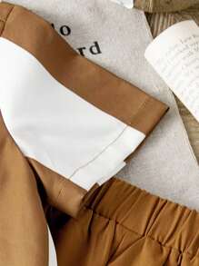 SHEIN 2 piezas de outfit casual de verano - 1 camisa de manga corta con estampado de rayas verticales y digital con color contrastante, combinada con pantalones casuales sólidos marrones. Presenta sencillez y elegancia, adecuado para uso diario, escuela, viajes y ocio en las temporadas de primavera/verano. Escapada, vacaciones, viaje, relajación, tomar el sol, verano - Marrón - Ver 7