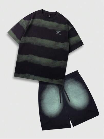 Grunge Punk 2 pièces Ensemble de t-shirt à manches courtes col rond imprimé rayé et short décontracté à cordon pour hommes