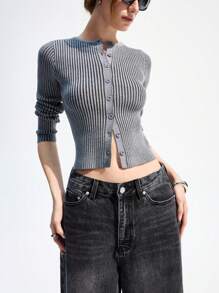 SHEIN EZwear Suéter corto de punto con botones frontal casual para otoño para mujer