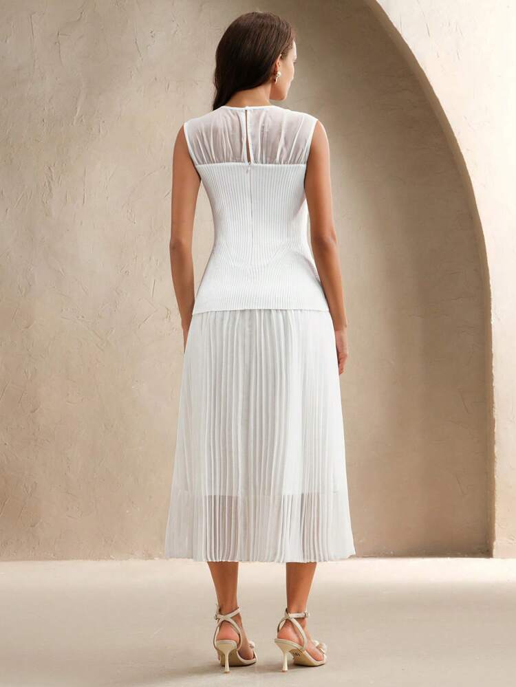 Women Plain Round Neck Sleeveless Pleated Elegant Knitted Dress