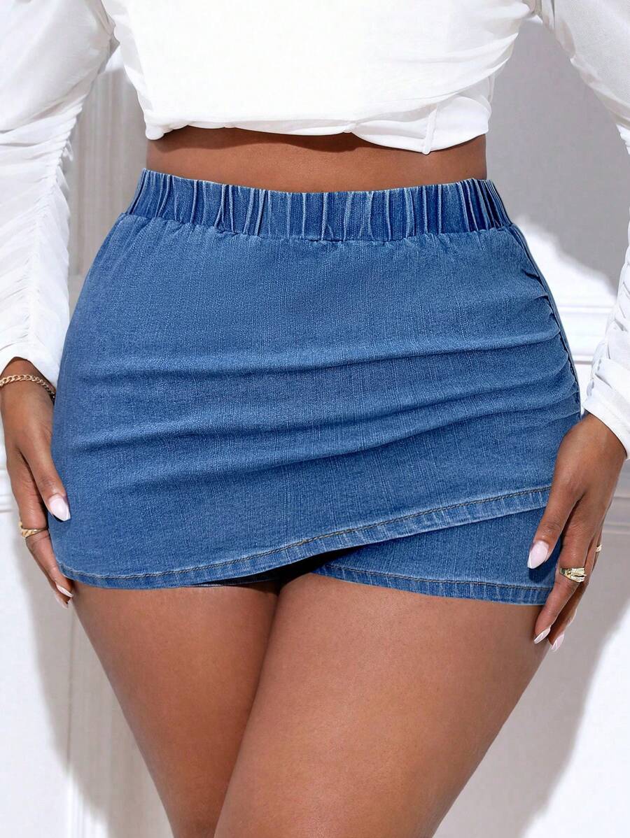 SHEIN SXY Plus Size Denim Shorts, Fashionable For Summer