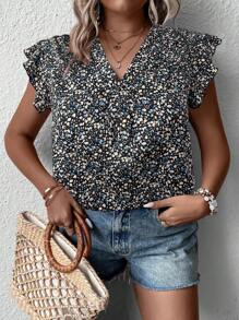 SHEIN Clasi Plus Size Casual Ditsy Floral Cap Sleeve Shirt