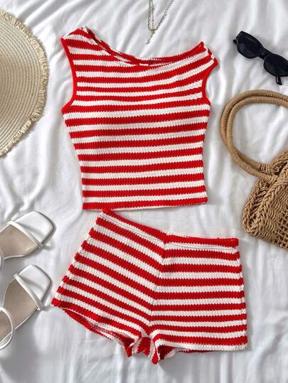 SHEIN 2pcs/Set Tween Girls Casual Asymmetric Striped Texture Red Striped Cropped Off Shoulder T-Shirt And Shorts Set