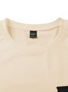 Manfinity Homme 2pcs Men's Contrast Color Pocket Short Sleeve T-Shirt And Shorts Casual Set