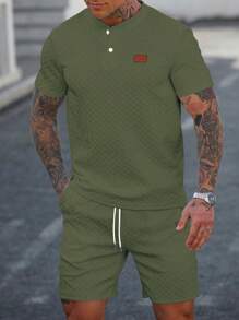 Manfinity CasualCool Conjunto de camiseta y pantalones cortos de 2 piezas para hombres, de moda para verano. Conjunto de 2 piezas casual para hombres, conjuntos de 2 piezas para hombres, atuendos de 2 piezas para hombre para uso diario, al aire libre, regalos para esposo y novio, ropa urbana