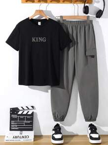 SHEIN 2 件套青少年男孩休闲舒适时尚简约实用百搭柔软字母印花短袖圆领 T 恤和松紧腰工装裤套装，适合秋季、春季、夏季，非常适合日常穿着、户外玩耍、学校、街头、派对和休闲 - 灰色 - 查看 8