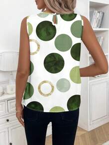 SHEIN Clasi Blusa aderente con scollo a ciambella, senza maniche, a pois verdi grandi, adatta per uso casual quotidiano, in estate - Verde - Visualizzare 2