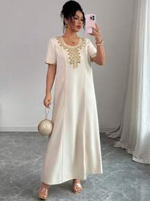 SHEIN Clasi Robe d'été pour femmes avec col rond, garniture en dentelle florale dorée - Nude - Voir 3