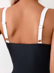 Swim Chiccia Women's Color Block Steel Support Elegant One-Piece Swimsuit, Suitable For Beach & Resort For Summer Beach Vacation