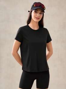 OutZeal T-shirt a maniche corte con scollo rotondo, morbida e assorbente, vestibilità rilassata, adatta per attività quotidiane