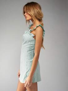 MISSGUIDED Minidress estiva a quadretti con volant sulle spalline, scollo quadrato, adatta per look cottage core, primavera/estate, adatta per tè in giardino, picnic, campagna