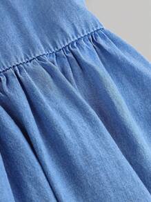 SHEIN Đầm denim tay bồng thêu hoa dễ thương cho bé gái cổ Peter Pan - Rửa nhẹ - Xem 3