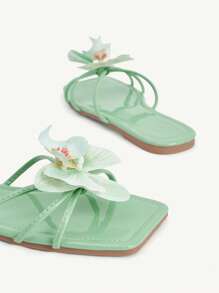 CUCCOO CHICEST Women's Summer New Iris Flower Square Toe Flat Elegant Casual Green Patent Flat Sandals/Slippers/Beach Shoes, Fashion Party Outfit, Beach Resort Style