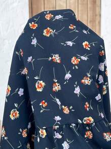 SHEIN VCAY 大码夏季休闲碎花连衣裙 - 藏蓝色 - 查看 5