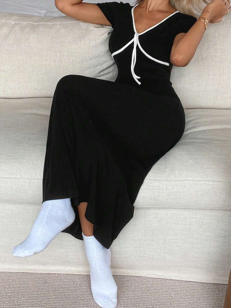 Color Block Design Waist-Cinched Long Women's Nightgown Pajama