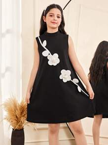 SHEIN Vestido sólido de punto con decoración de flores 3D, corte en bloque de color holgado y volantes, diseño de cuello alto entallado, elegante y casual, para niñas preadolescentes