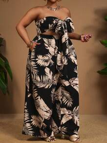 SHEIN CURVE+ مجموعة قطعتين من ملابس علوية كروب مطبوعة بنباتات استوائية مع عقدة وبنطلون واسع الساق لمقاسات كبيرة، ملابس للعطلات، منحنيات زائدة، بوهيمي للعطلات، ملابس عطلات شاطئية للمرأة/فستان شاطئي/ملابس عطلات شاطئية/أساسيات شاطئية/تخرج/فستان حفلة الشاي/صيف/ريفي/ملابس عطلات شاطئية/ملابس شاطئية/ملابس شاطئية