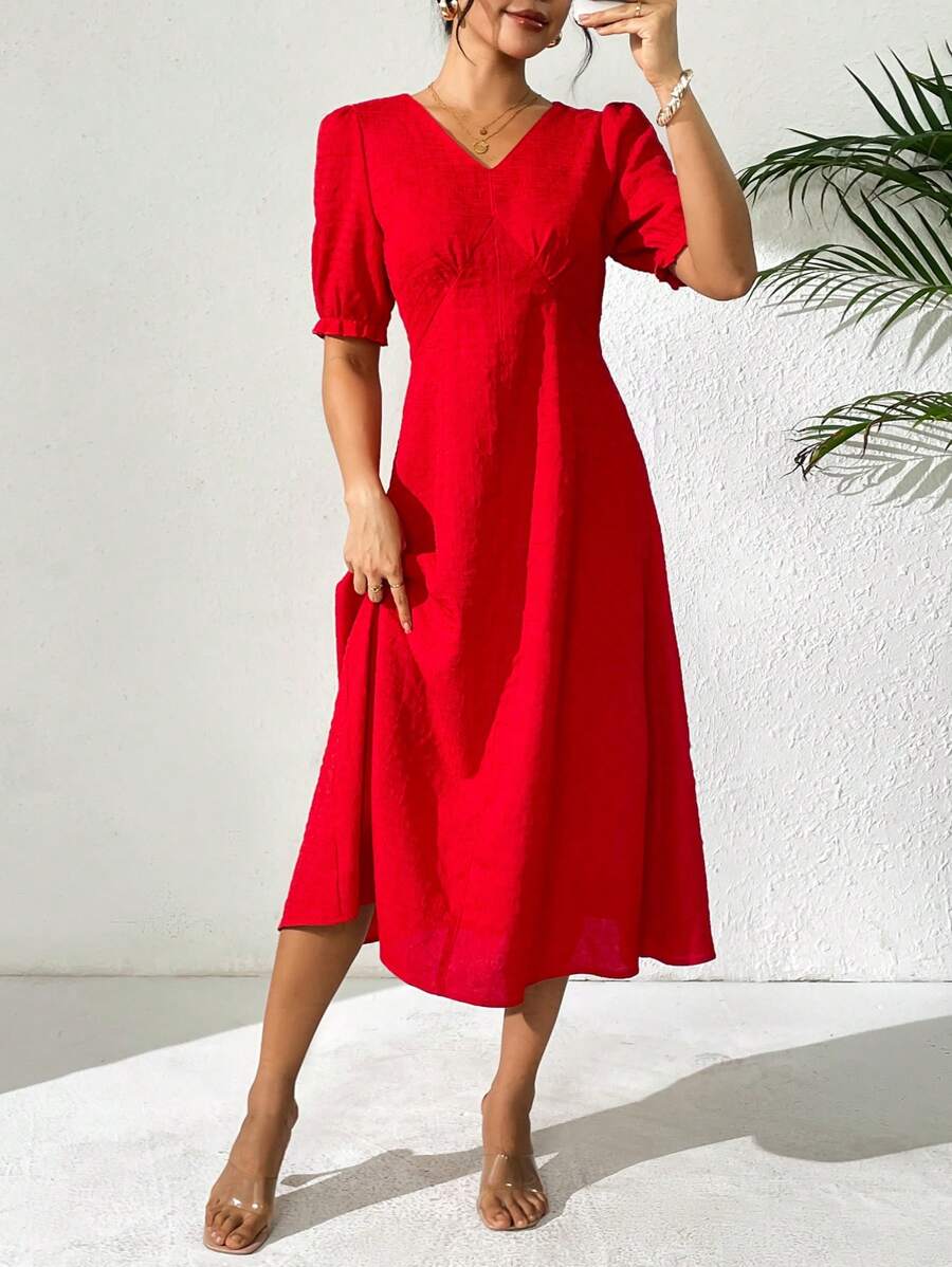 SHEIN Unity 女式纯色V领短款泡泡袖优雅连衣裙 - 紅色 - 查看 1