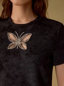 MOTF PREMIUM RHINESTONE CUT OUT BUTTERFLY T-SHIRT - Black - View 2