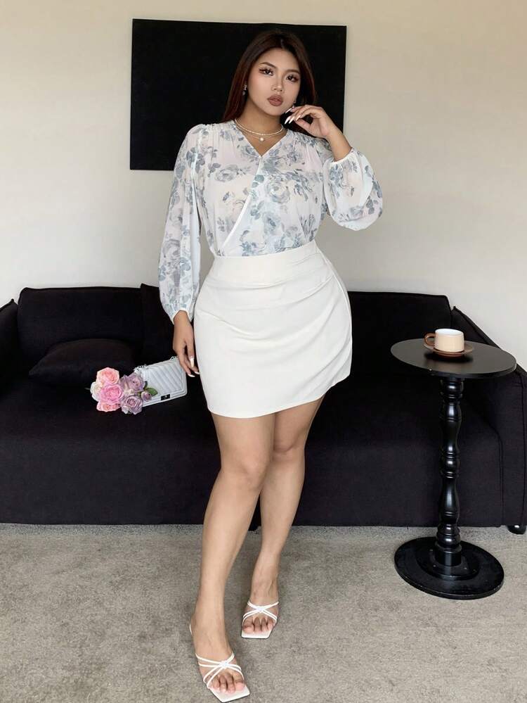 Dazy Plus 2-Piece Set Floral Print Deep V-Neck Bishop Sleeve Crop Top And Solid Color Mini Skirt Lounge Sets For Women