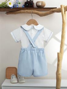 SHEIN 两件套幼儿服装 - 白色荷叶边短袖上衣，搭配白色纽扣肩带的浅蓝色工装裤。这款清新活力的造型非常适合小朋友。 - 彩色 - 查看 2