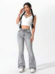 EMERY ROSE Women's Everyday Pocketed Flare Leg Casual Versatile Jeans - Light Grey - View 3